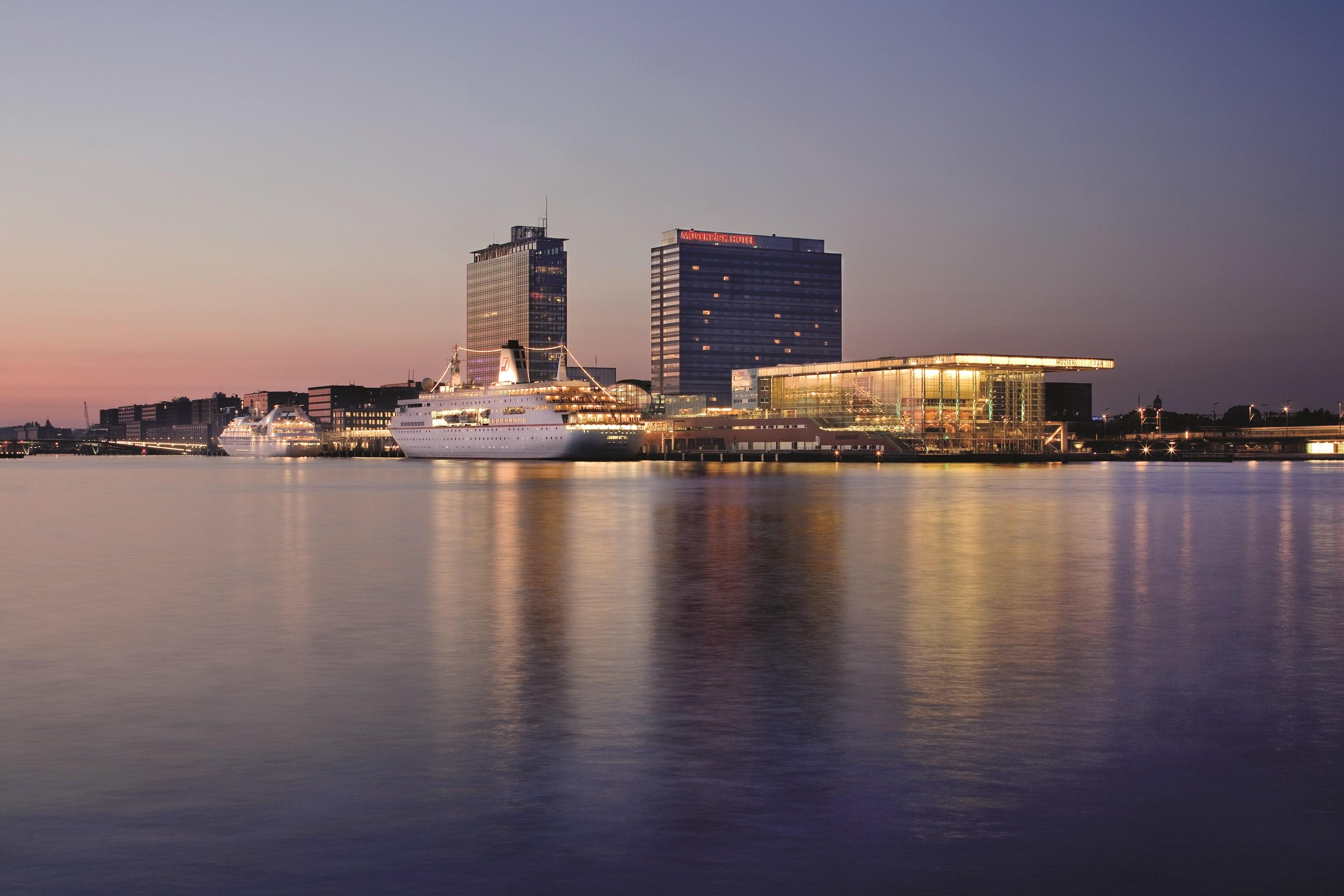 Moevenpick Hotel Amsterdam City Centre Zewnętrze zdjęcie